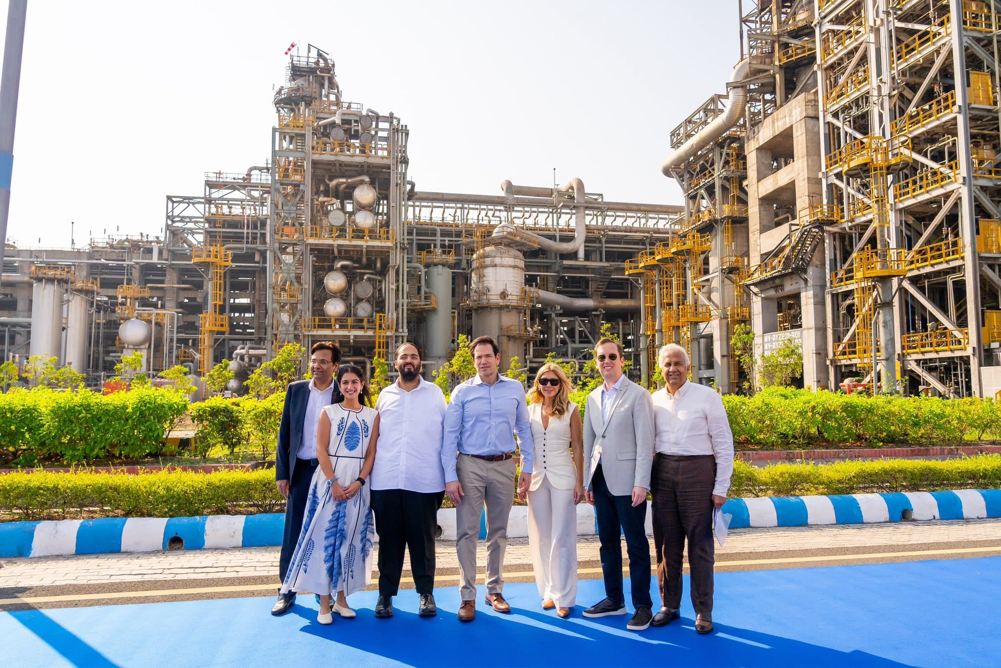 Marco Rubio visitó en la India la mayor refinería del mundo, capaz de procesar crudo venezolano