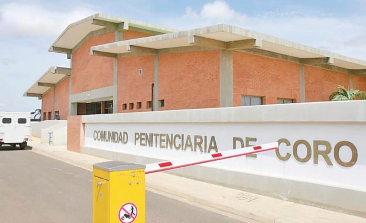 “La isla”, la celda de castigo de la cárcel de Coro donde más de 30 reclusos permanecen sin luz, agua ni alimentos adecuados, denuncia el OVP