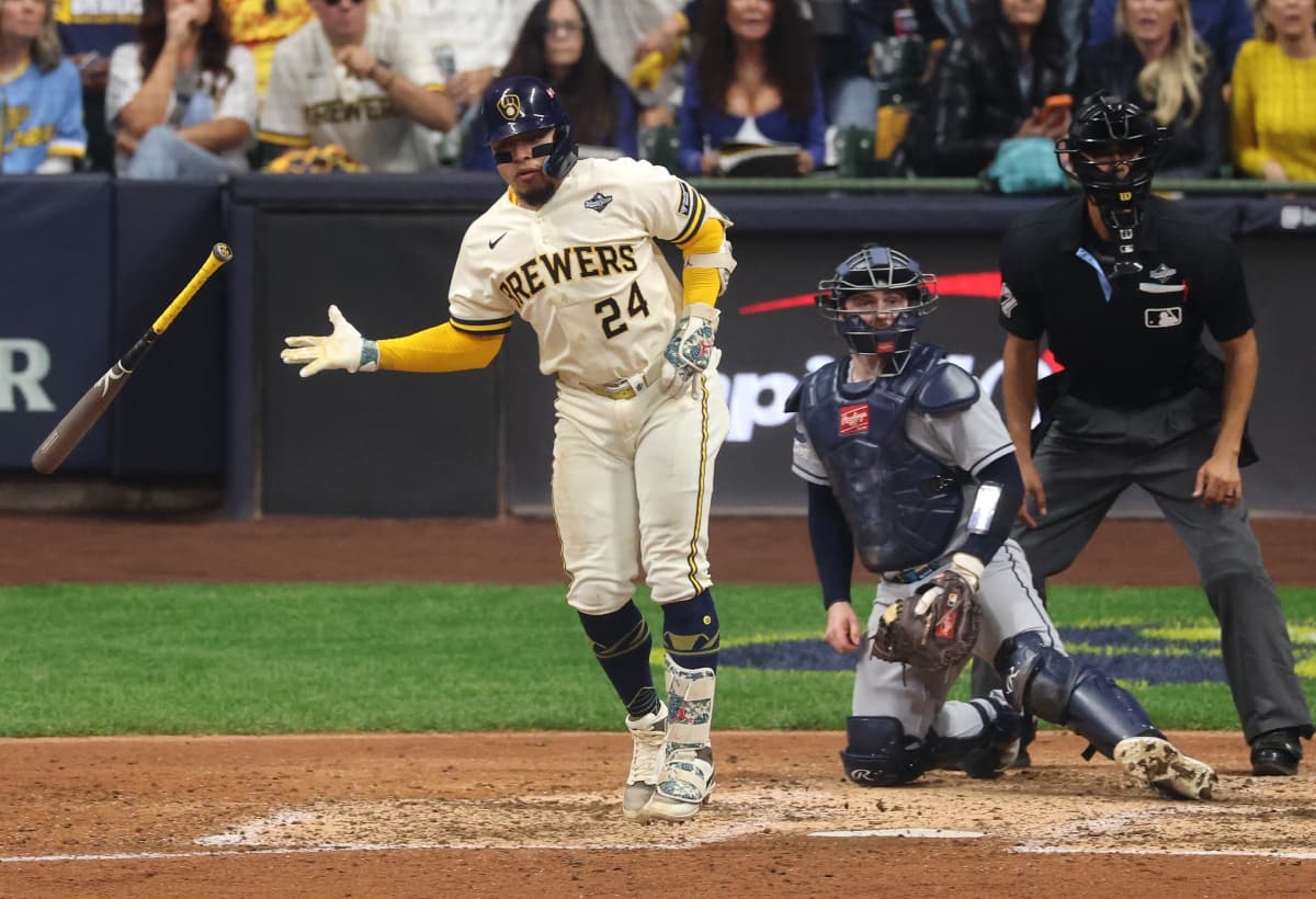 Jackson Chourio y William Contreras impulsaron el triunfo de Milwaukee en el primer juego de la Serie Mundial