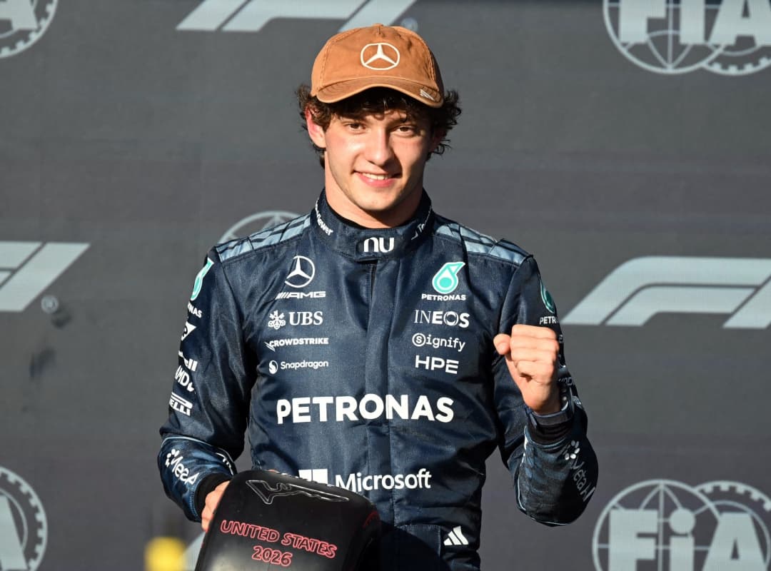 Antonelli da otro paso hacia el título de la F1 con la pole en Estados Unidos