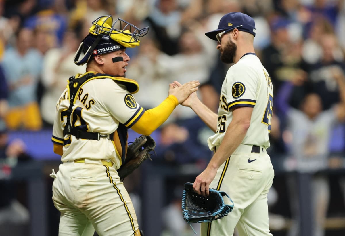 Chourio y William Contreras lideraron reacción de Milwaukee y quedaron a dos triunfos de ganar la Serie Mundial