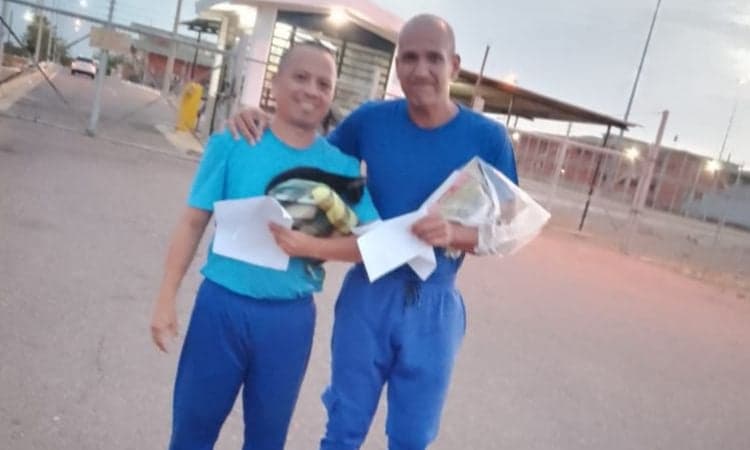 Excarcelados los Programadores de Hípico Office en Venezuela