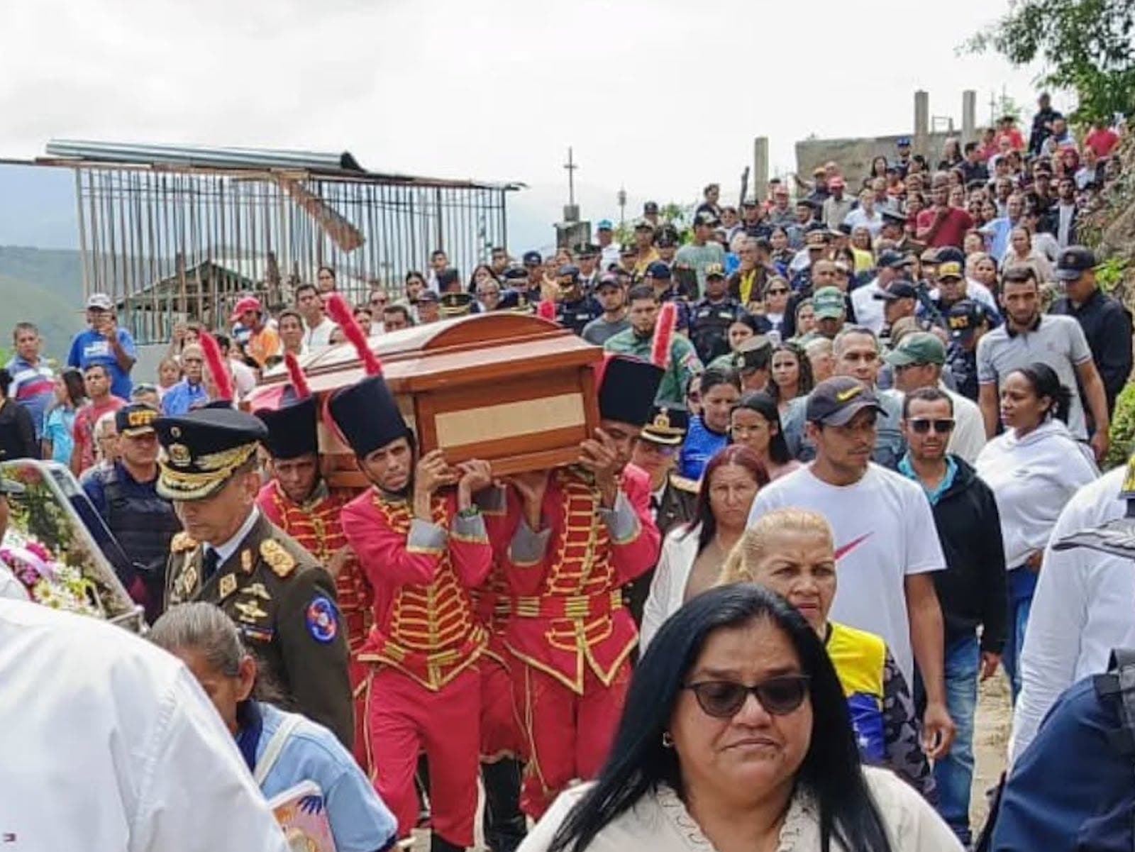 Identificadas 81 víctimas de bombardeos en Venezuela: 45 militares y 4 civiles