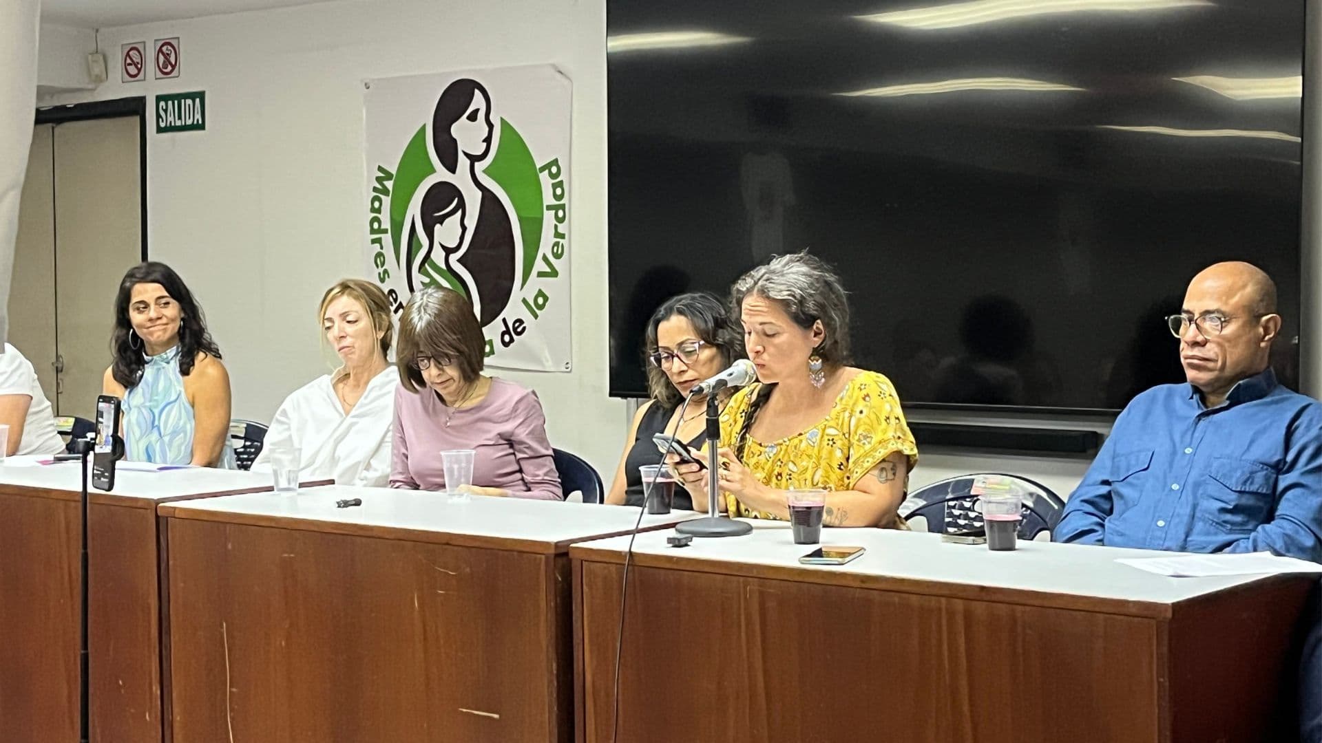 Madres de Presos Políticos Luchan por Justicia en el Nuevo Libro ‘No Siempre Pierden las de Abajo’