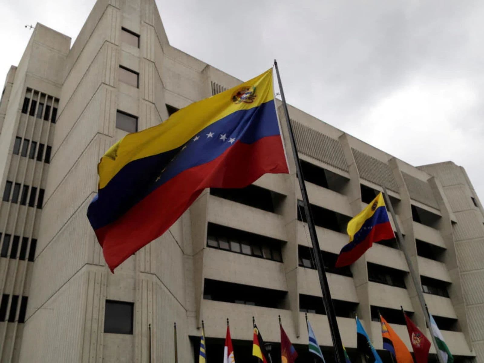 Sociedad civil exige transparencia en la selección de magistrados del TSJ