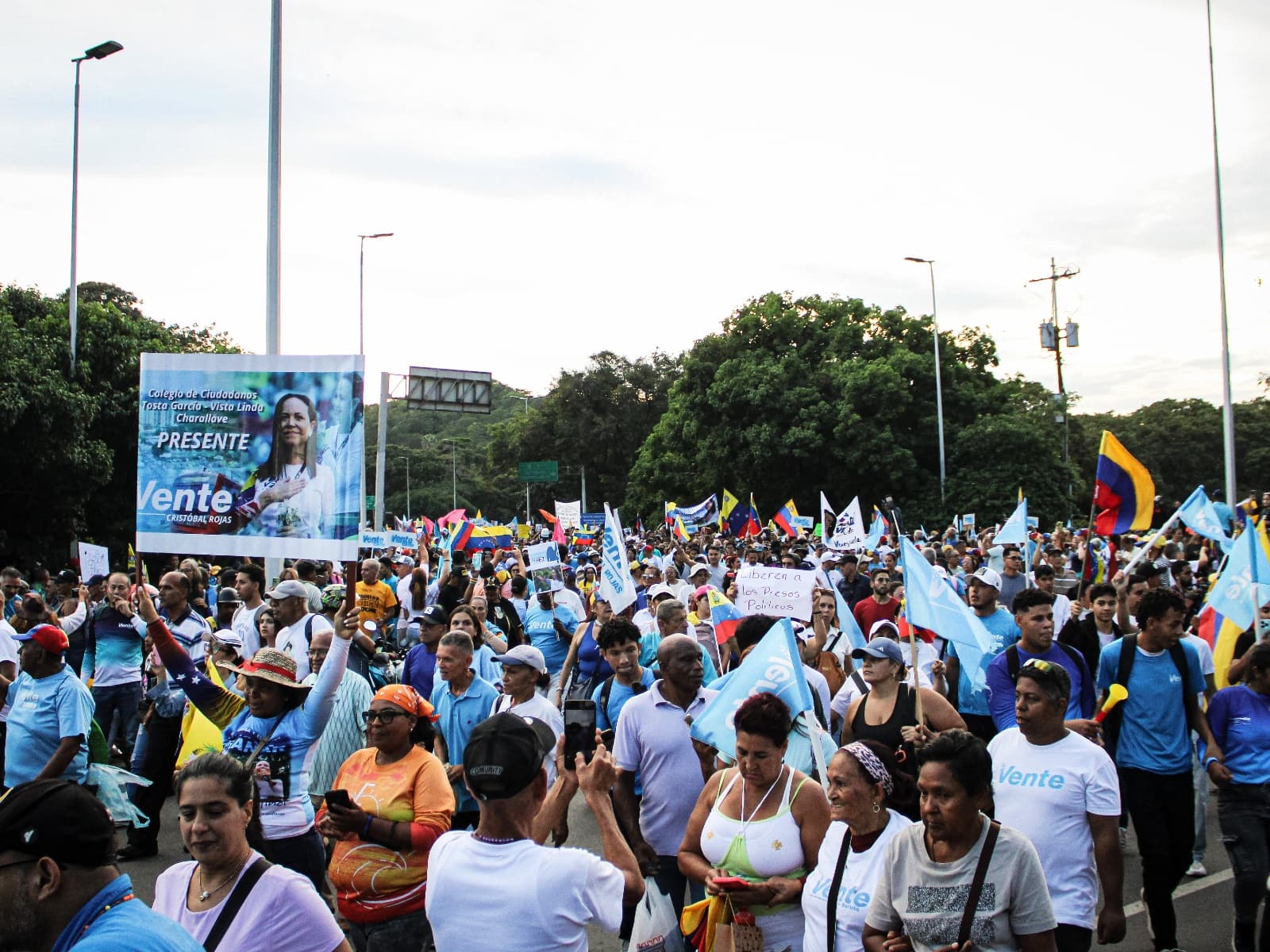 Sntp condena agresiones contra periodista durante concentración opositora del #22Oct