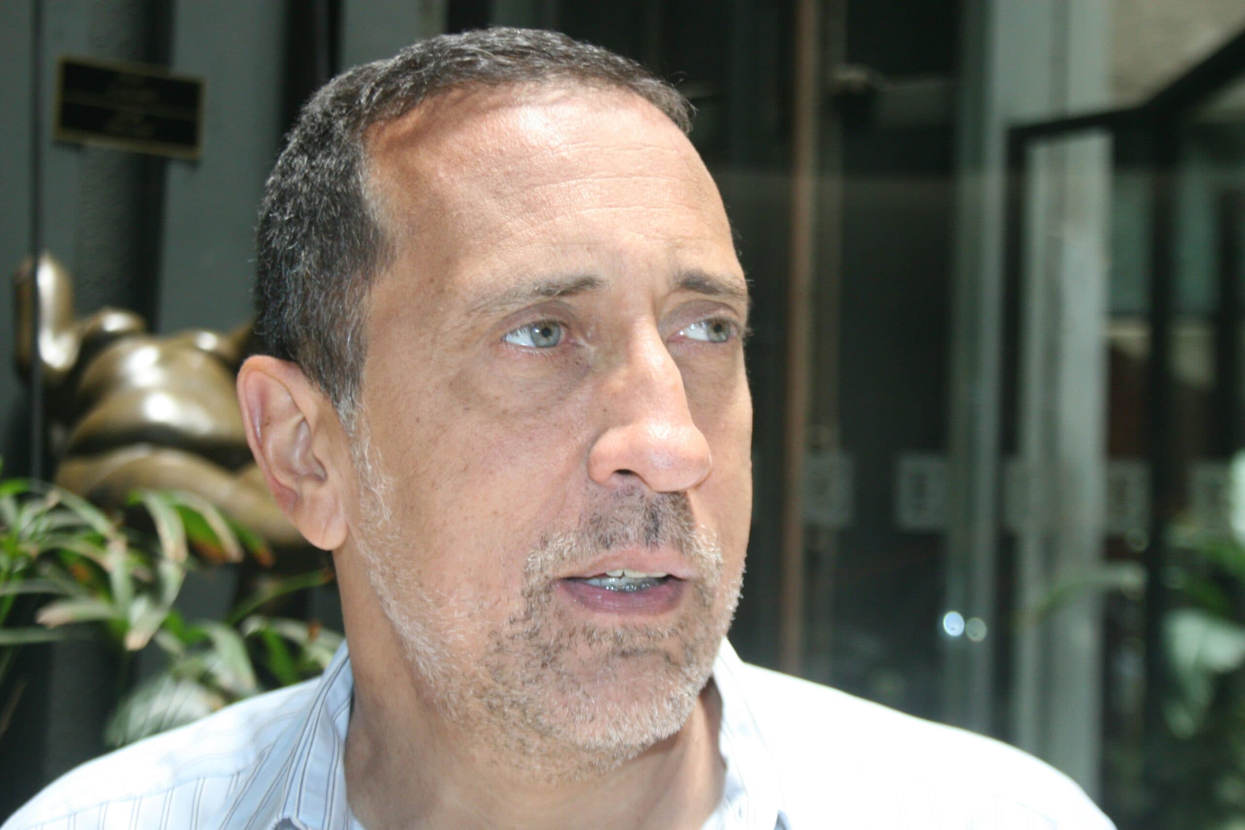 José Guerra: Aumentar salarios y pensiones con renta petrolera es posible