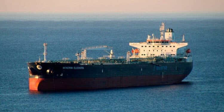 Petrolero Gloria Maris zarpó con crudo venezolano rumbo a Luisiana