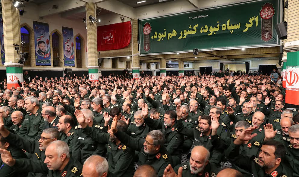 Irán amenaza con 'guerra total' tras tensiones con EEUU en Oriente Medio