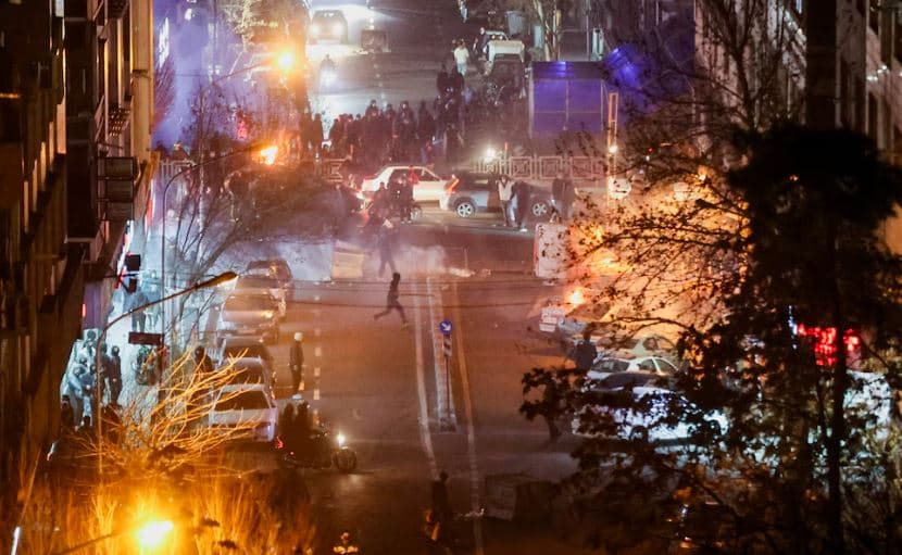 Irán: La represión deja 30,000 muertos en protestas sin precedentes