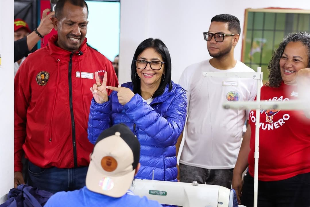 Delcy Rodríguez alertó a sus filas que "Venezuela vive un momento que requiere prudencia"