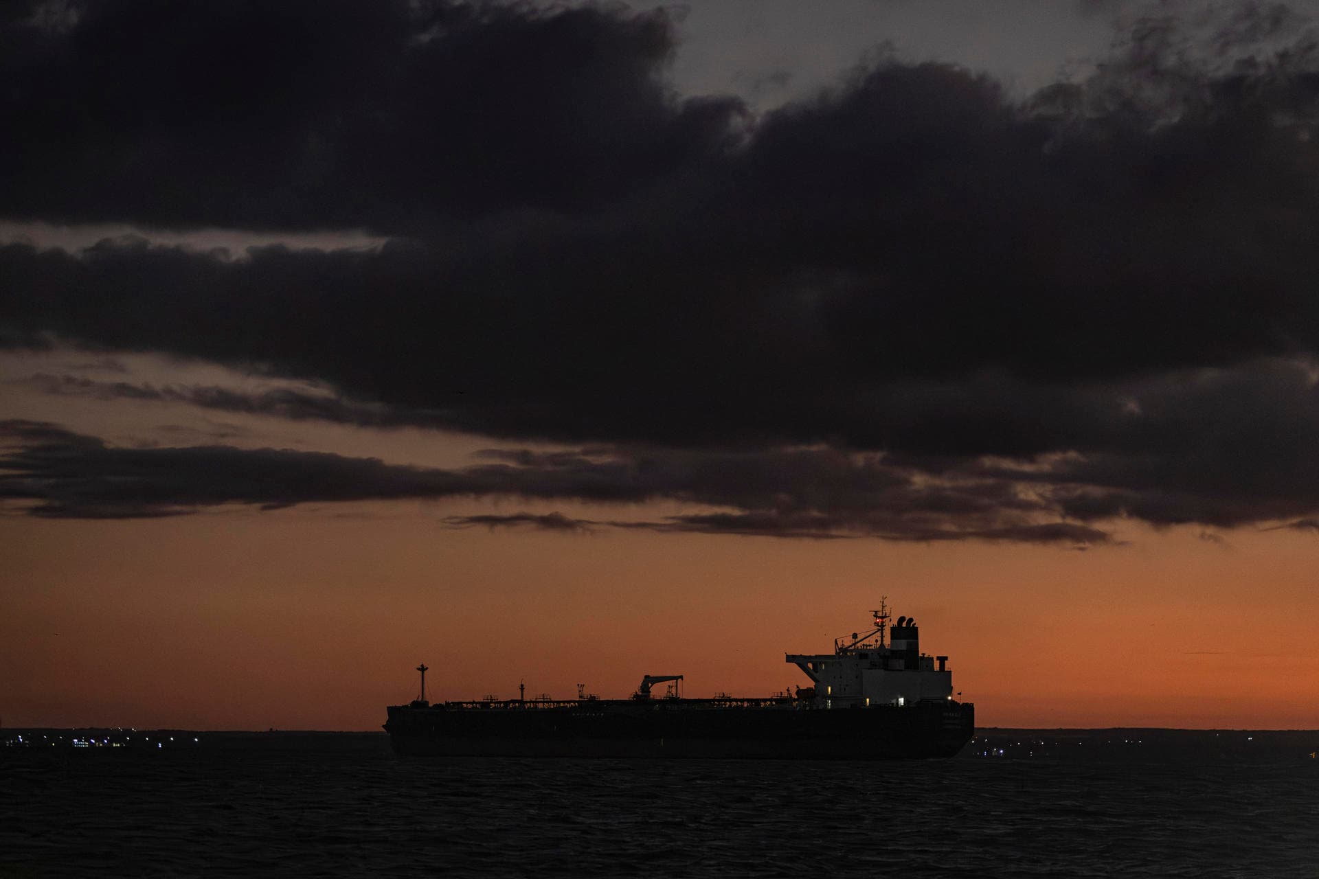 Venezuela Atrae Inversiones Petroleras Tras Récord de Producción