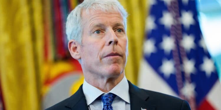 EE.UU. no garantiza seguridad a petroleras en Venezuela, según Bloomberg