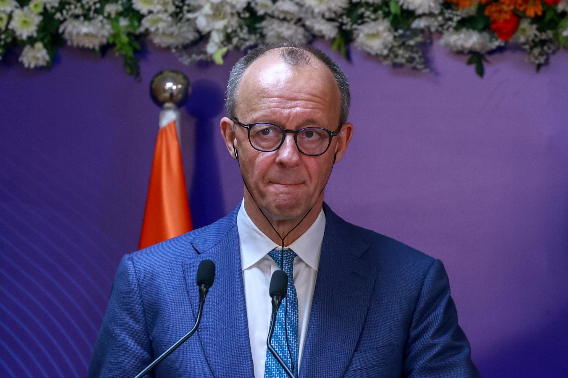 Merz pronostica caída del régimen iraní en "días o semanas"