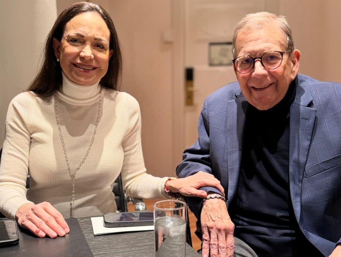 Edmundo González celebró la vuelta de María Corina Machado a Venezuela