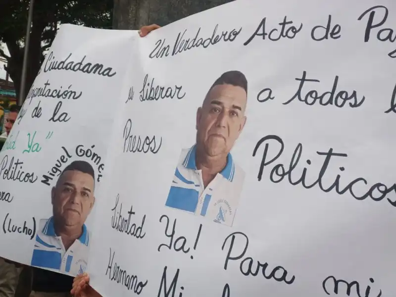 Liberan a Miguel Gómez, director de cable detenido por informar sobre Maduro
