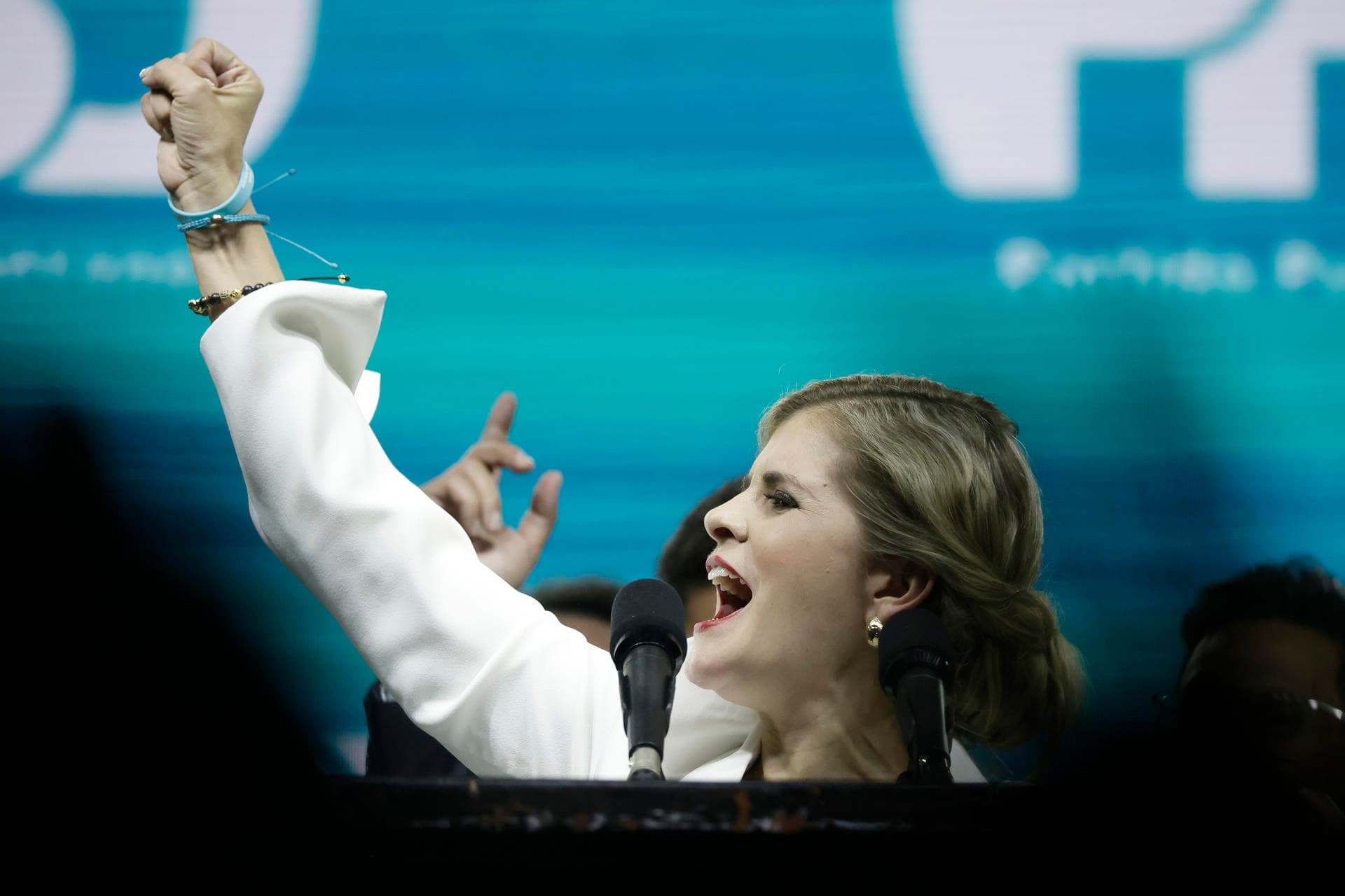 Laura Fernández: nueva presidenta de Costa Rica y mano dura contra el crimen