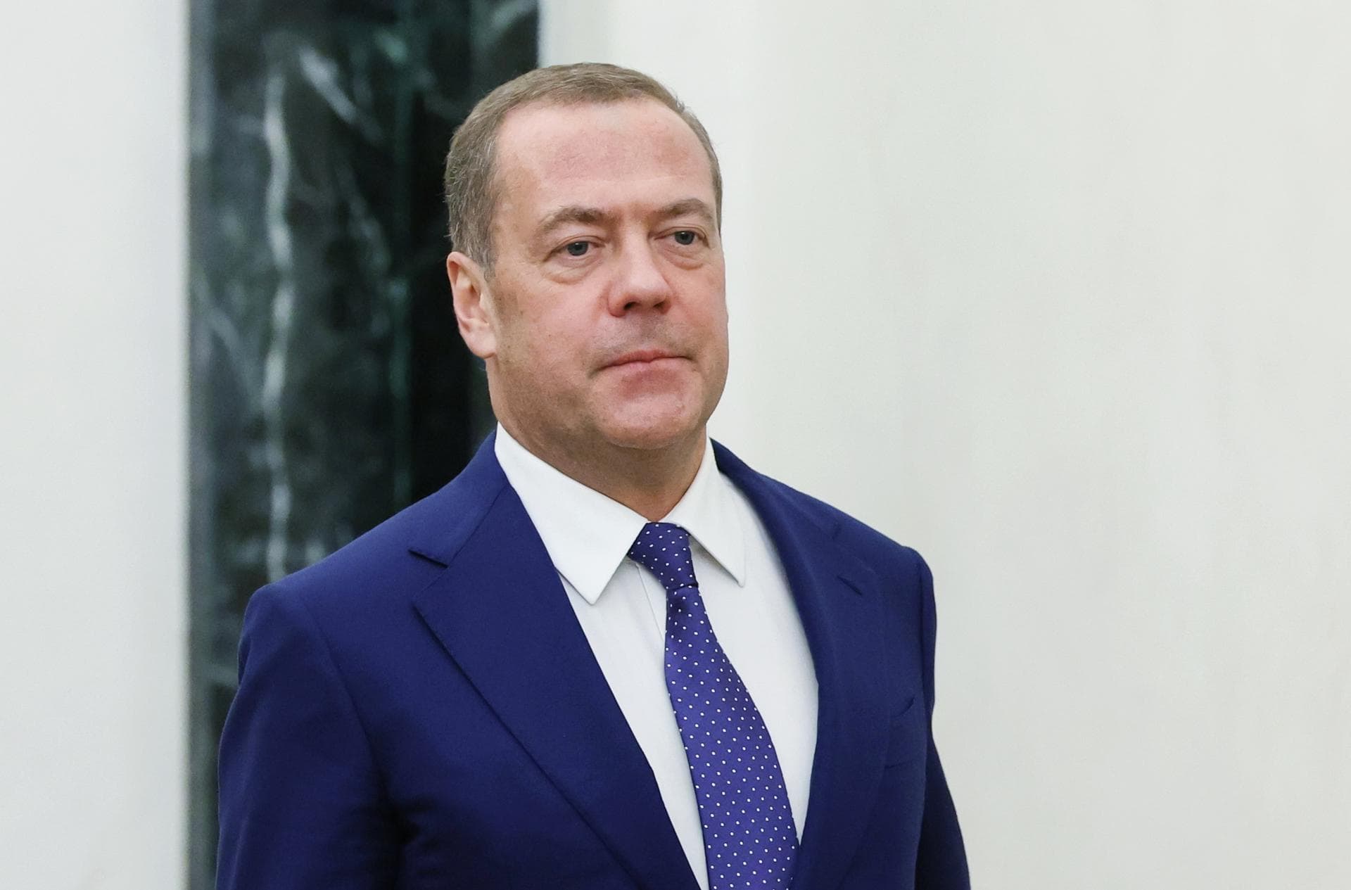 Medvedev critica las negociaciones de EE.UU. con Irán como 'tapadera'
