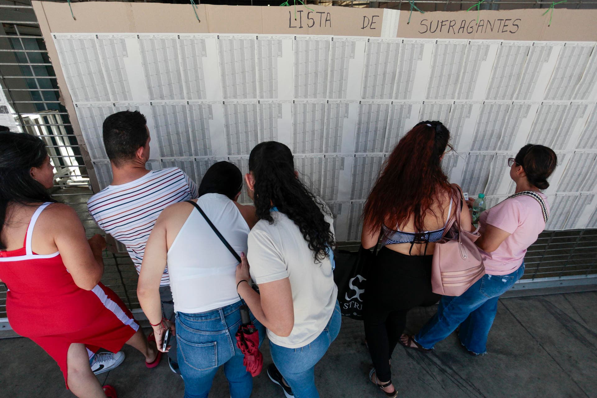 Colombia concluye escrutinio electoral: 99,98% de los votos contados