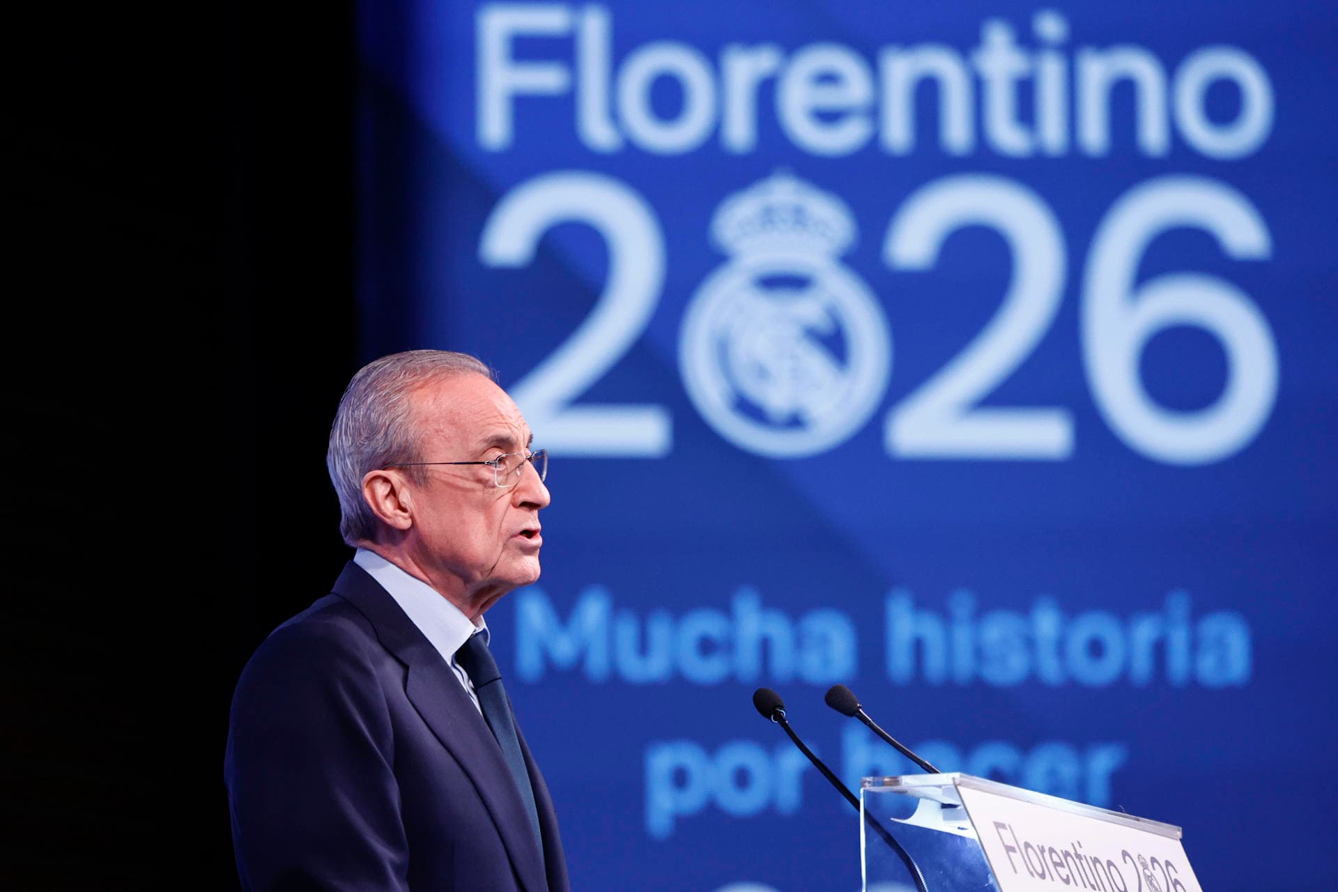 Florentino Pérez Arremete: Riquelme Respaldado por Oponentes del Madrid