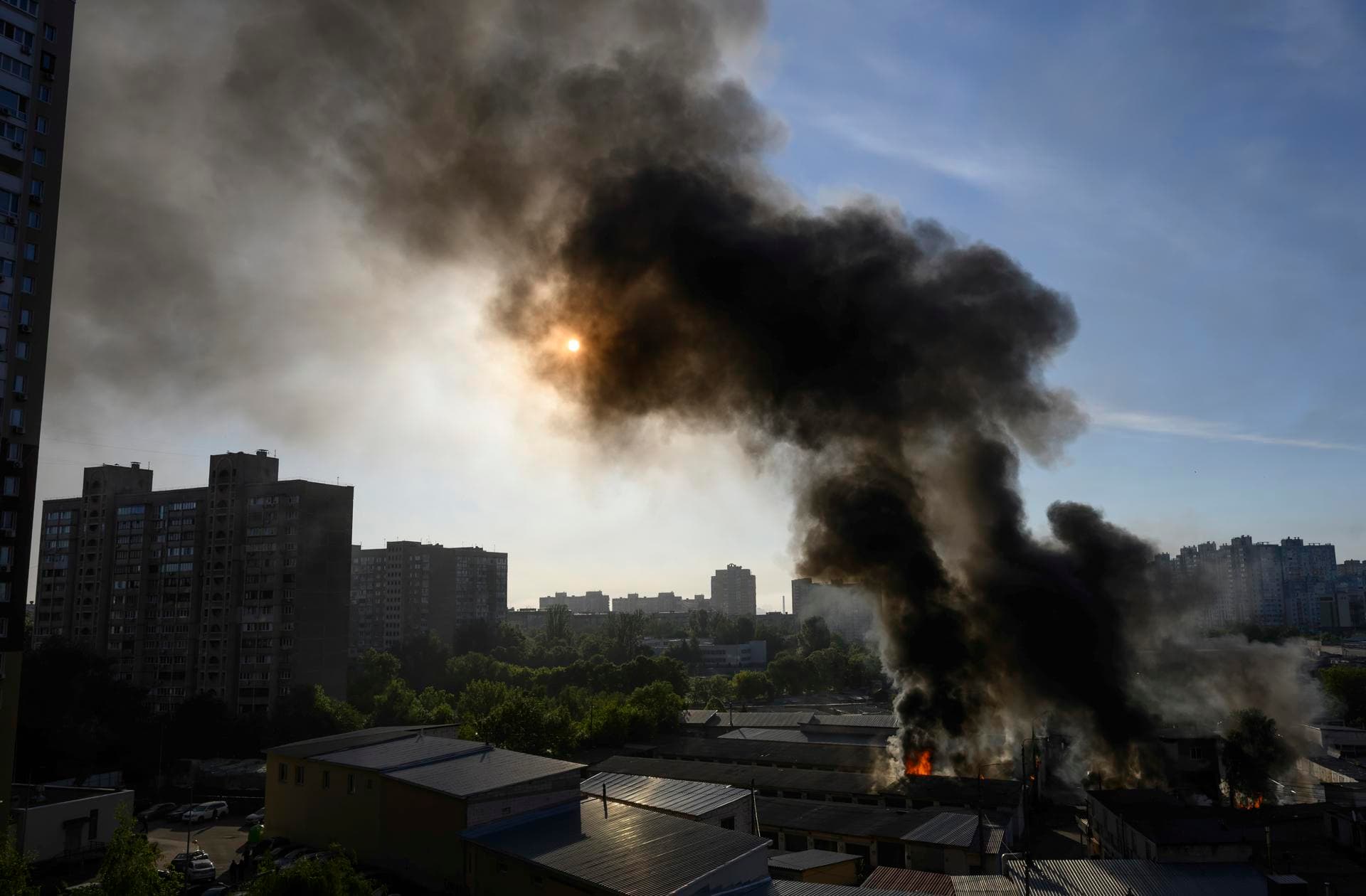 Rusia lanza ataque masivo en Ucrania: 18 muertos y vulnerabilidad expuesta