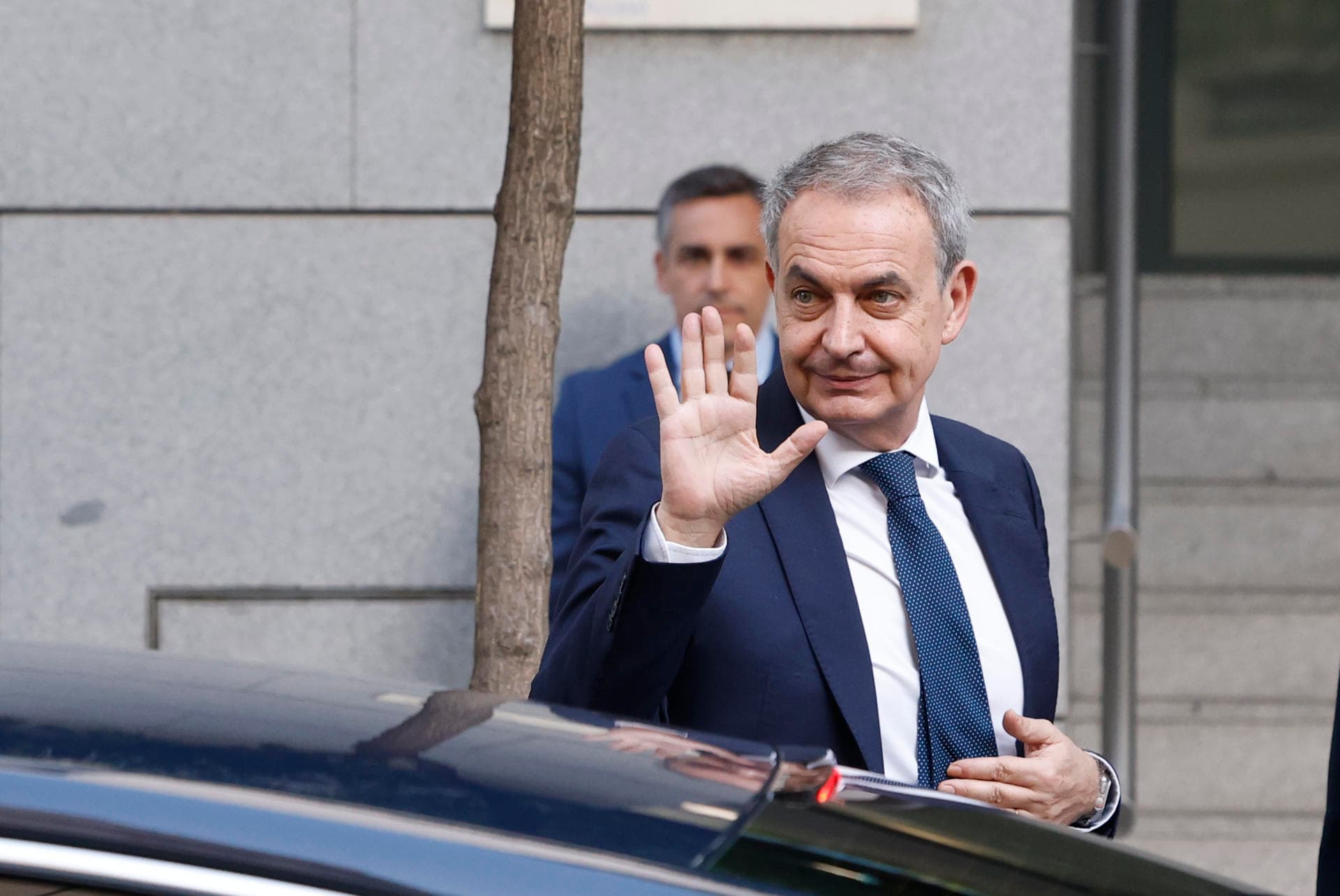Plus Ultra y Zapatero: Nuevas Revelaciones sobre Comisiones Millonarias