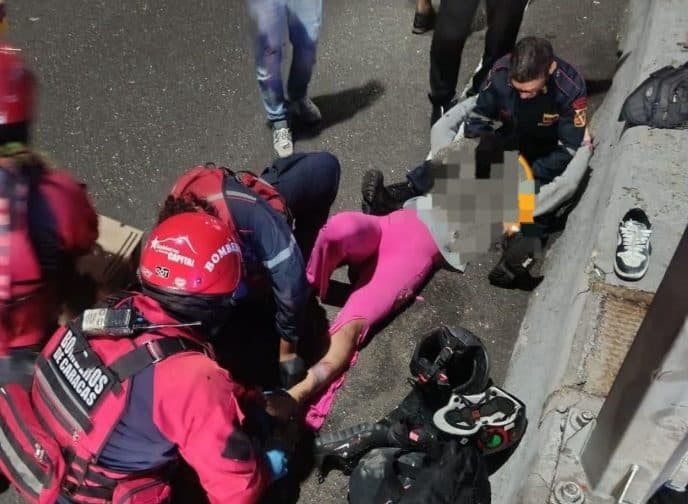 Trágico Accidente en Tazón: Motorizado Muere Tras Colisión Frontal
