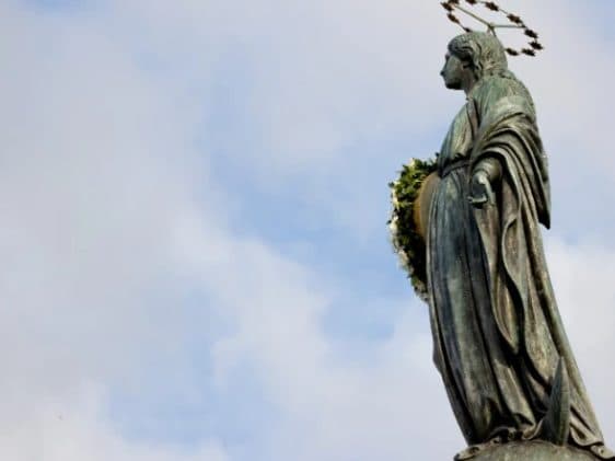 Iglesia Católica Alemana Investiga Apariciones de la Virgen María