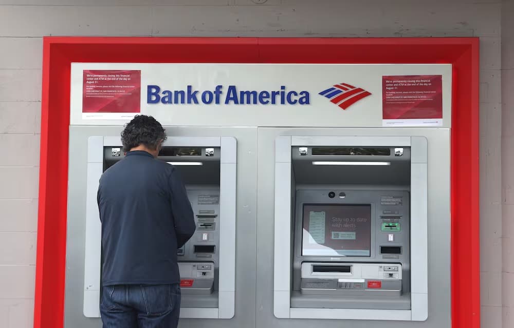 EEUU Intensifica Vigilancia Bancaria Contra Empleo de Inmigrantes