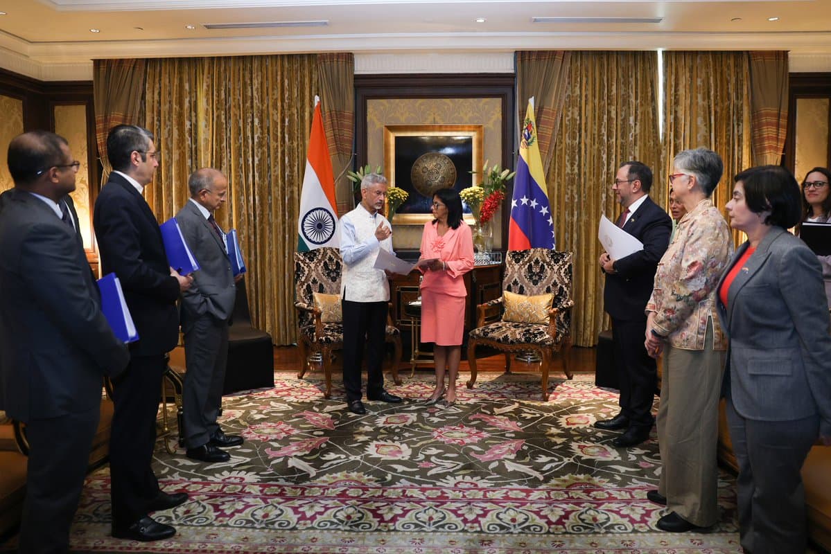 India Desmiente Acuerdos Formales con Delcy Rodríguez: Análisis