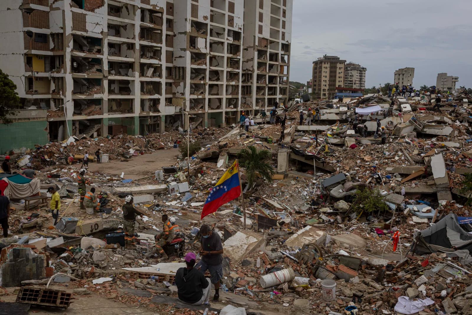 Tragedia en La Guaira: Mueren 12 periodistas tras los terremotos del 24Jun