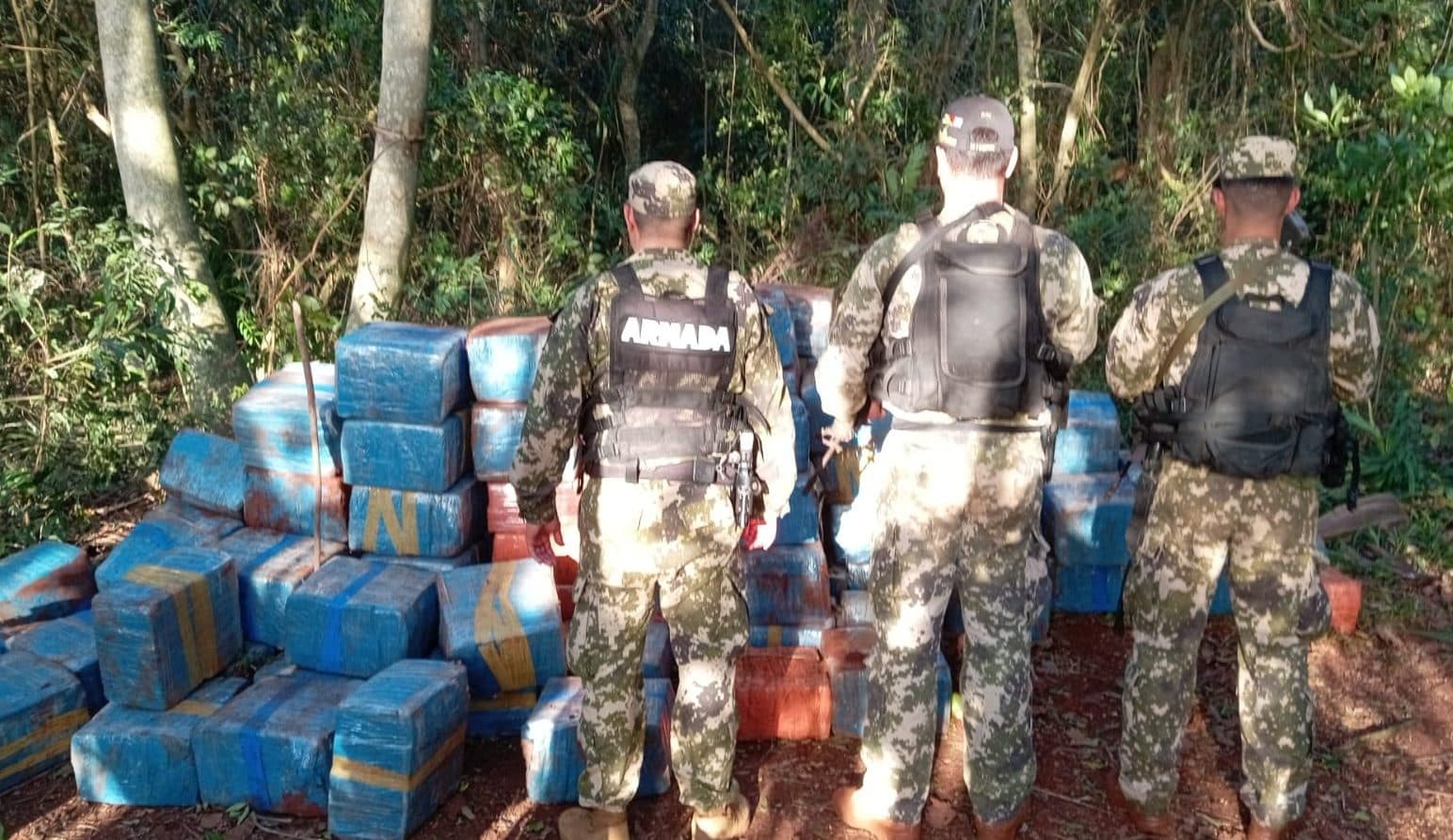 Paraguay Intercepta Casi 7 Toneladas de Marihuana Destinadas a Brasil