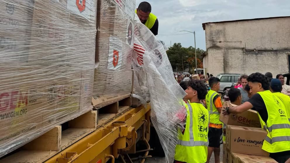 Red de Ayuda en Florida: Envíos Solidarios de Insumos a Venezuela