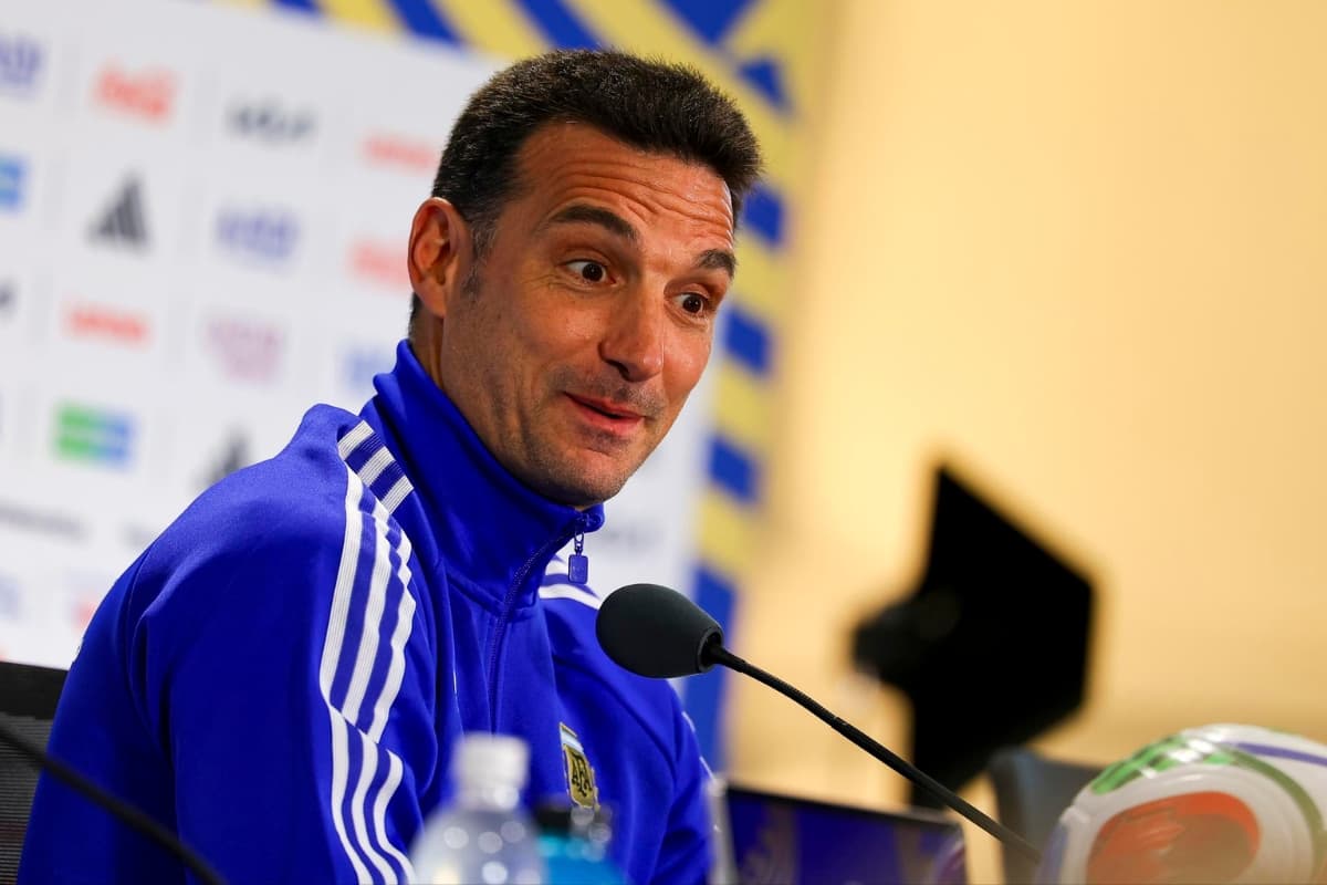 Lionel Scaloni responde a las críticas sobre el apoyo a Argentina