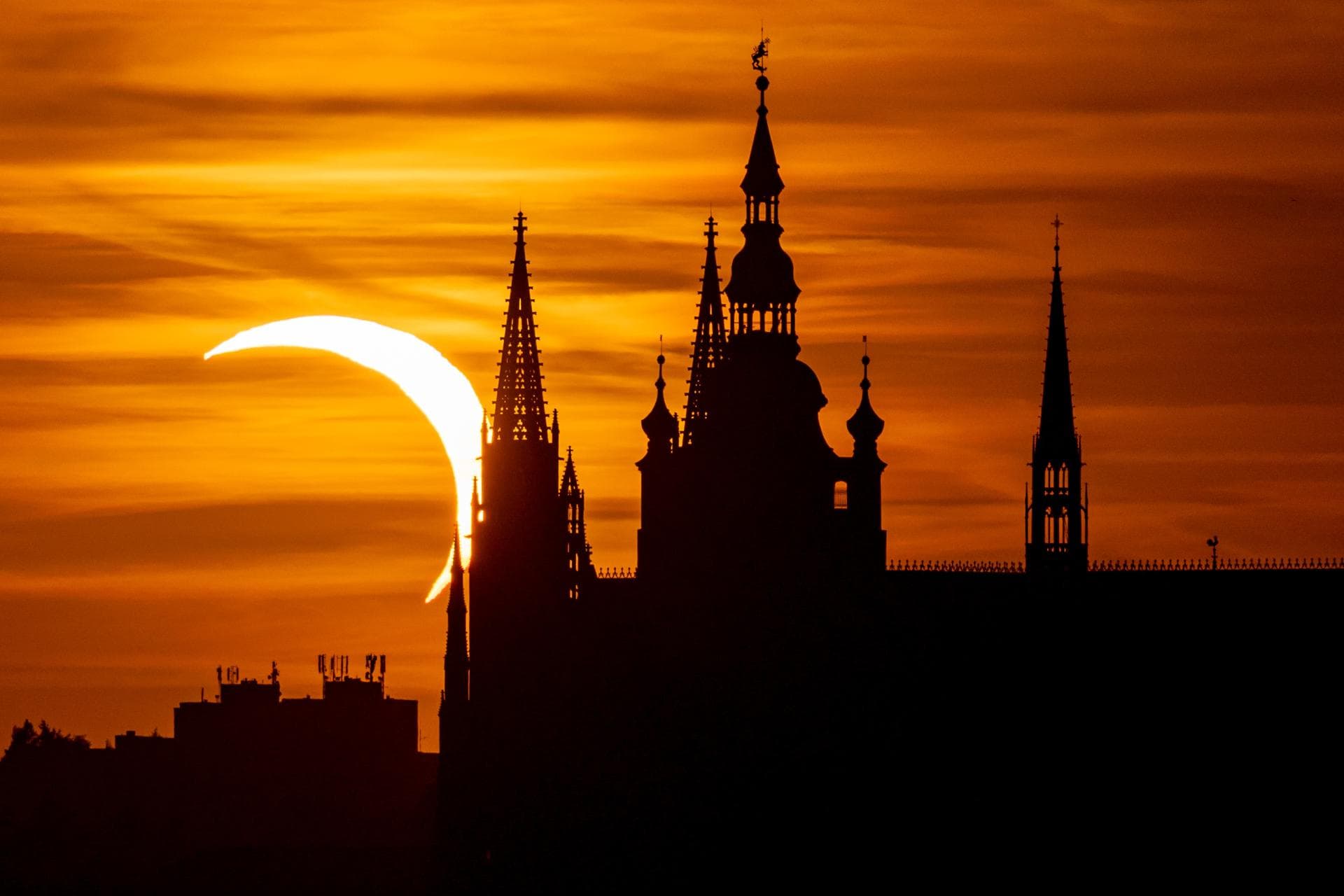 ¡Prepárate! Nuevos eclipses solares iluminarán el cielo venezolano en 2027 y 2028