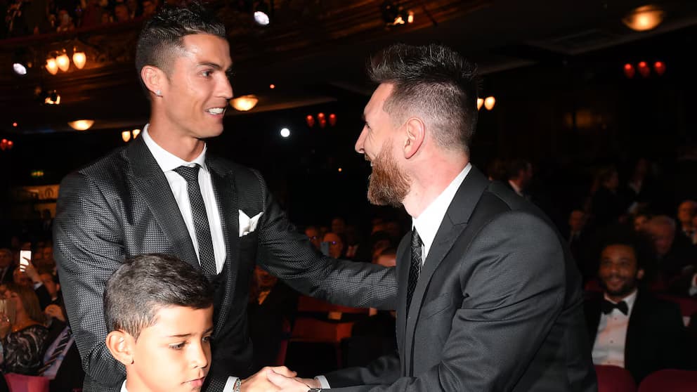 Cristiano Ronaldo envía mensaje de apoyo a Messi tras la muerte de su padre
