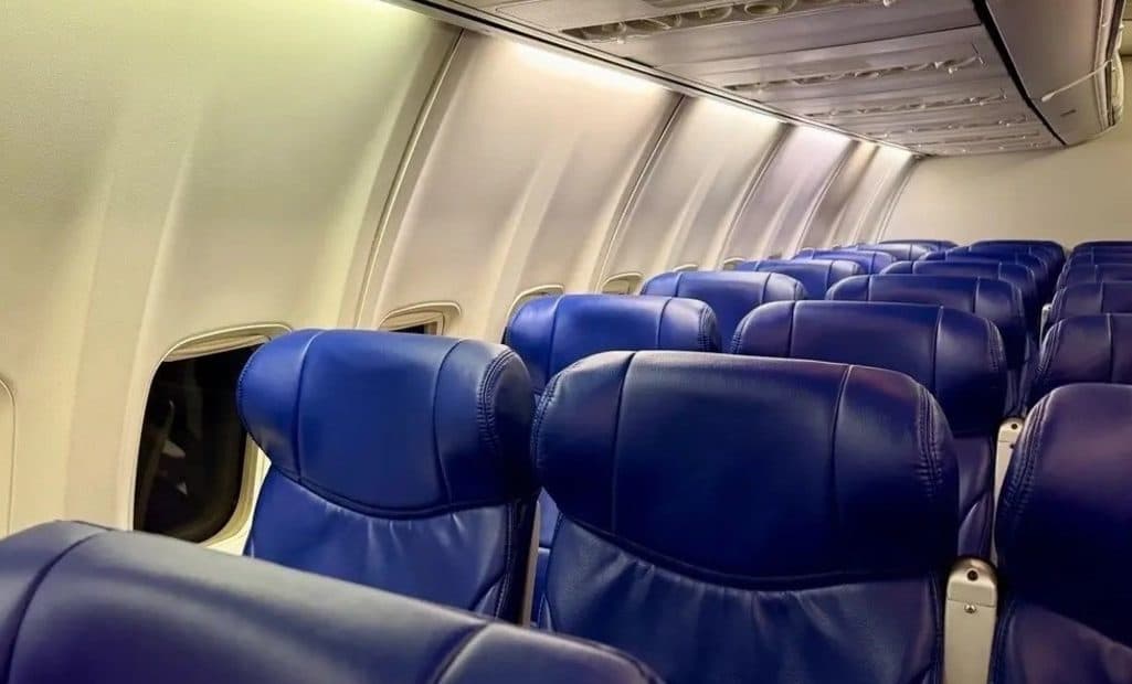 Un joven muere en vuelo a Los Ángeles: Tragedia aerolínea comercial