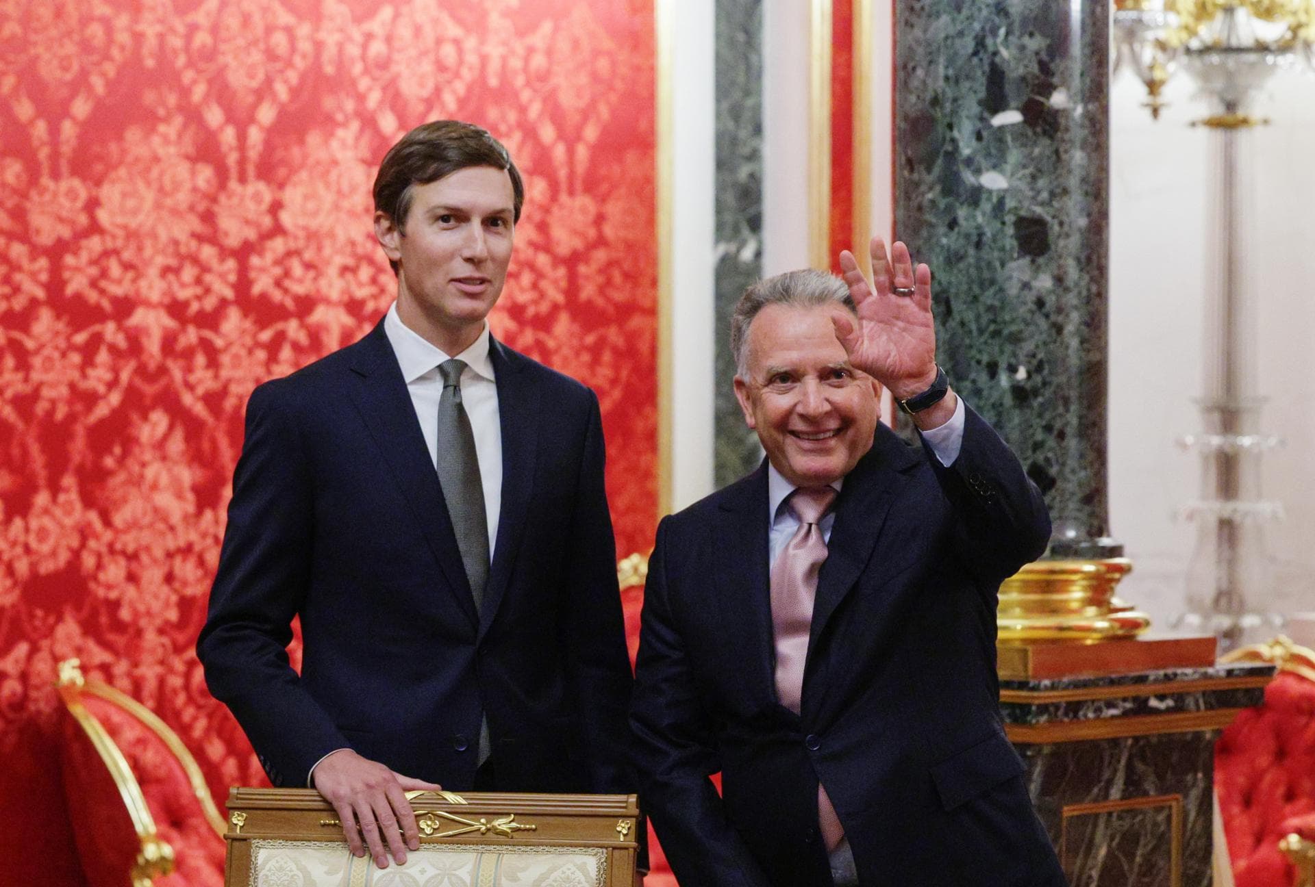Emisarios de la Casa Blanca se reúnen con Zelenski en Ucrania