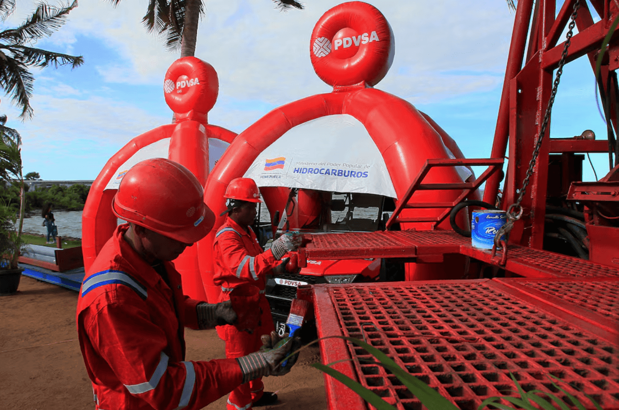 Trabajadores de Pdvsa en Zulia se declaran en huelga por sus bajos salarios y pensiones