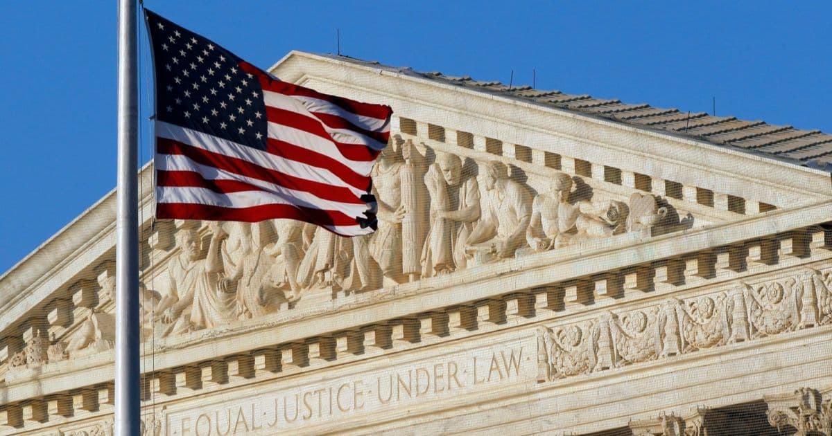 Centro de Derechos Humanos UCAB Urge Suspender Deportaciones a Venezuela