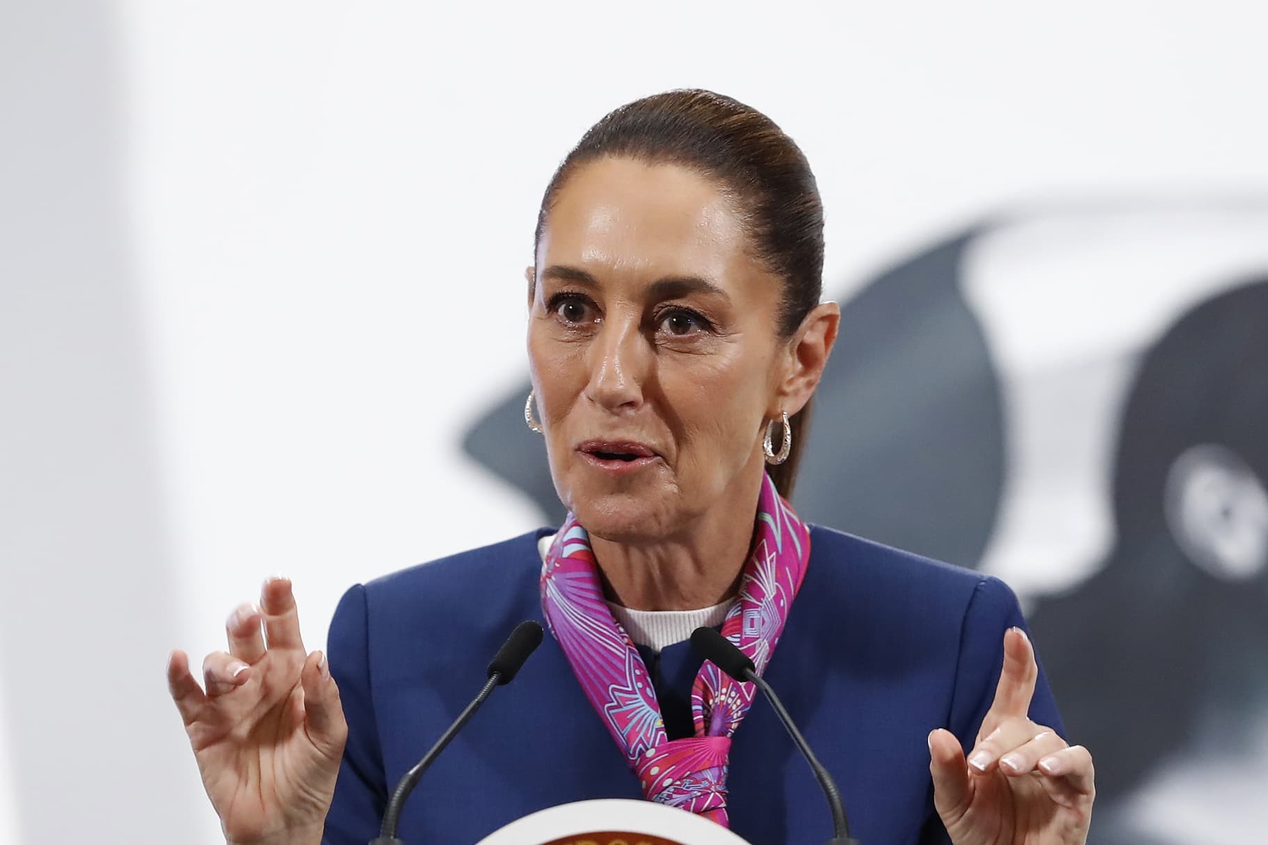CB Global Data: Sheinbaum y Bukele, los presidentes mejor valorados de América Latina; Delcy Rodríguez ocupa el penúltimo puesto
